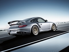 Porsche 911 GT2 (2010). Выпускается с 2010 года. Одна базовая комплектация. Цена 11 500 000 руб.Двигатель 3.6, бензиновый. Привод задний. КПП: механическая.
