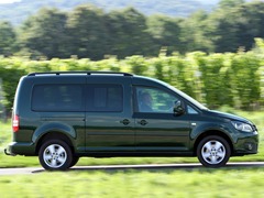 Volkswagen Caddy Life Maxi. Выпускается с 2010 года. Двадцать четыре базовые комплектации. Цены от 820 100 до 1 432 400 руб.Двигатель от 1.2 до 2.0, бензиновый и дизельный. Привод передний и полный. КПП: механическая и роботизированная.