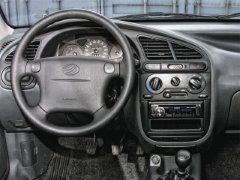 ZAZ Chance sedan. Выпускается с 2010 года. Девять базовых комплектаций. Цена пока неизвестна.Двигатель от 1.3 до 1.5, бензиновый. Привод передний. КПП: механическая и автоматическая.