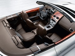 Aston Martin DB9 Volante. Выпускается с 2004 года. Одна базовая комплектация. Цена 22 670 860 руб.Двигатель 5.9, бензиновый. Привод задний. КПП: автоматическая.