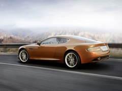 Aston Martin Virage Coupe. Выпускается с 2011 года. Одна базовая комплектация. Цена 23 338 960 руб.Двигатель 5.9, бензиновый. Привод задний. КПП: автоматическая.