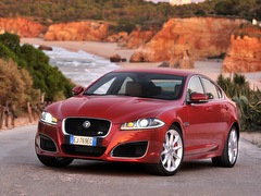 Jaguar XFR. Выпускается с 2009 года. Одна базовая комплектация. Цена 5 805 000 руб.Двигатель 5.0, бензиновый. Привод задний. КПП: автоматическая.