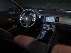 Jaguar XFR. Выпускается с 2009 года. Одна базовая комплектация. Цена 5 805 000 руб.Двигатель 5.0, бензиновый. Привод задний. КПП: автоматическая.