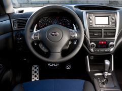 Subaru Forester (2008). Выпускается с 2008 года. Восемнадцать базовых комплектаций. Цены от 1 088 200 до 2 130 000 руб.Двигатель от 2.0 до 2.5, бензиновый. Привод полный. КПП: механическая и автоматическая.