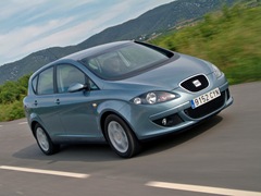 SEAT Toledo. Выпускается с 2004 года. Четыре базовые комплектации. Марка официально не представлена на российском рынке.Двигатель от 1.6 до 2.0, бензиновый. Привод передний. КПП: механическая и автоматическая.