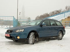 Subaru Outback (2004). Выпускается с 2004 года. Одиннадцать базовых комплектаций. Цены от 1 159 100 до 1 538 800 руб.Двигатель от 2.5 до 3.0, бензиновый. Привод полный. КПП: механическая и автоматическая.